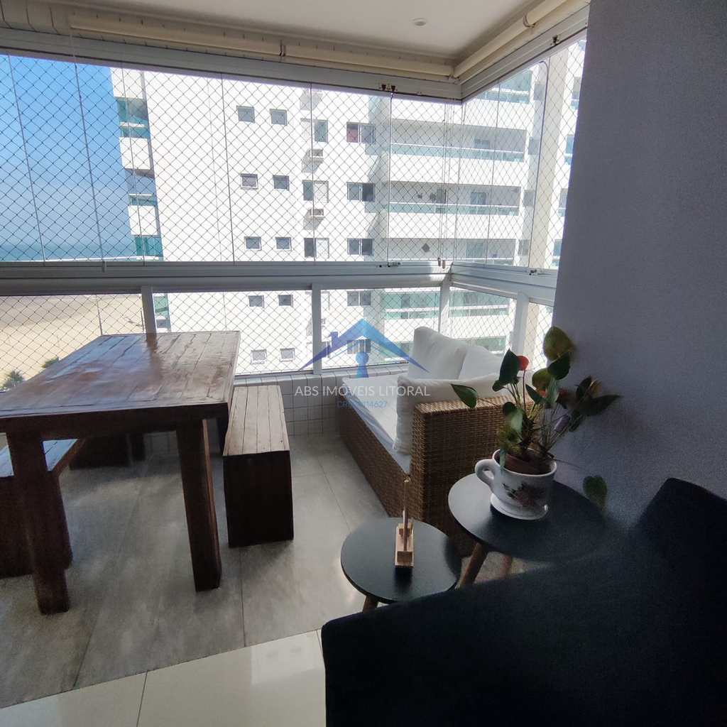 Apartamento em Praia Grande, no bairro Maracanã