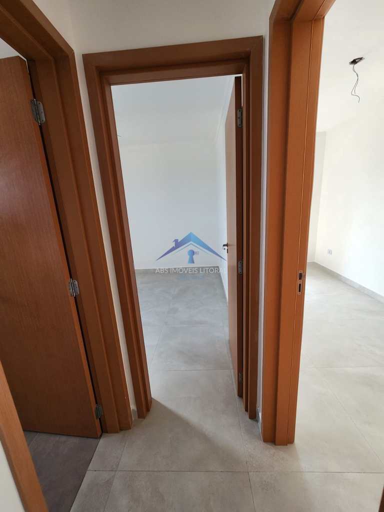 Apartamento em Praia Grande, no bairro Balneário Maracanã