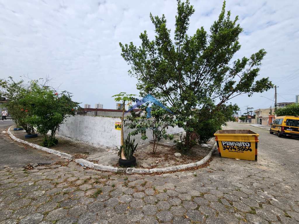 Terreno em Praia Grande, no bairro Real
