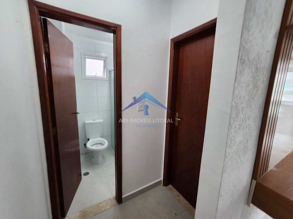 Apartamento em Praia Grande, no bairro Maracanã