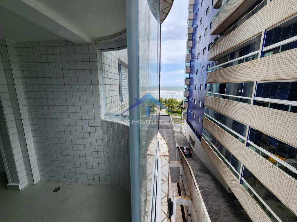 Apartamento em Praia Grande, no bairro Maracanã