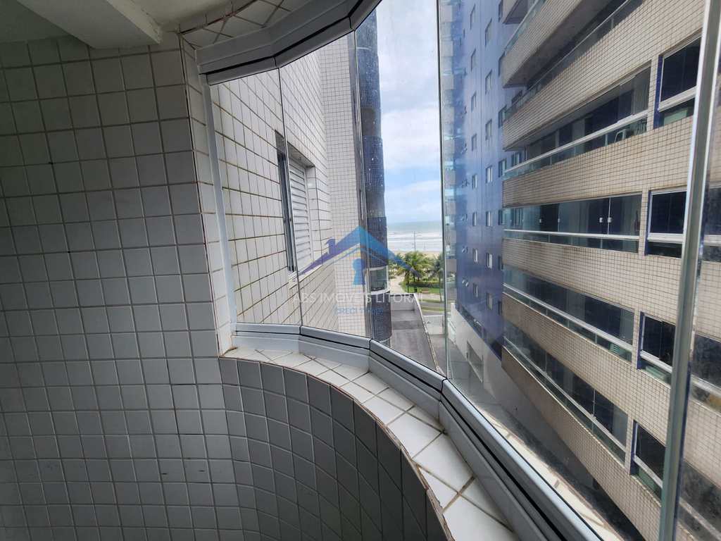 Apartamento em Praia Grande, no bairro Maracanã