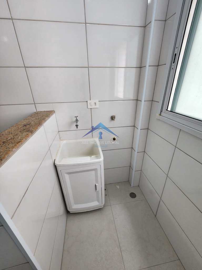 Apartamento em Praia Grande, no bairro Maracanã
