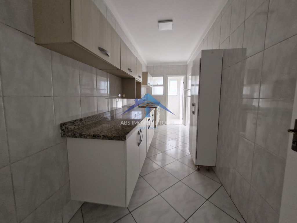 Apartamento em Praia Grande, no bairro Ocian