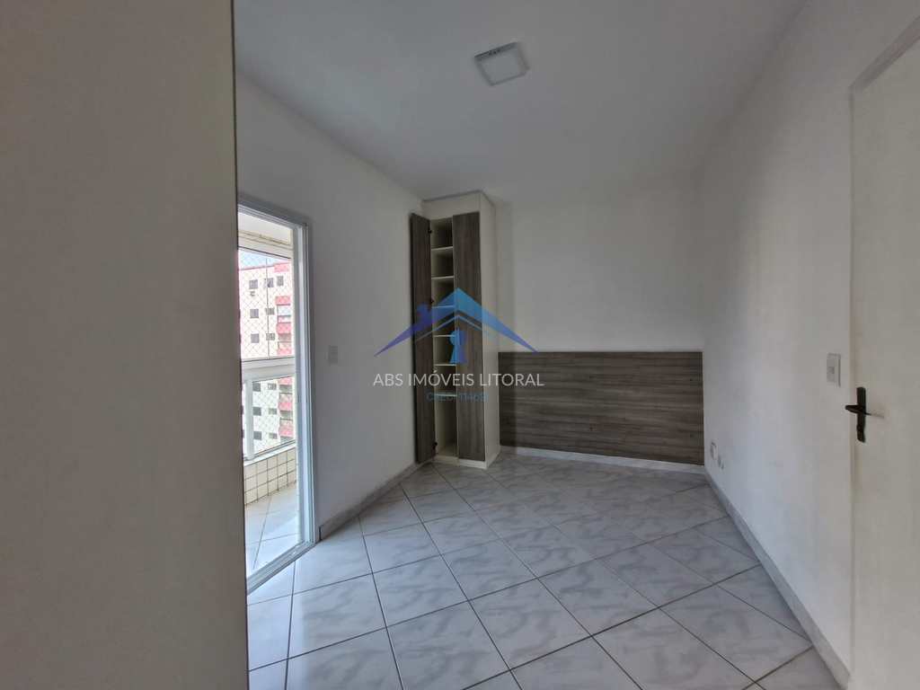 Apartamento em Praia Grande, no bairro Ocian