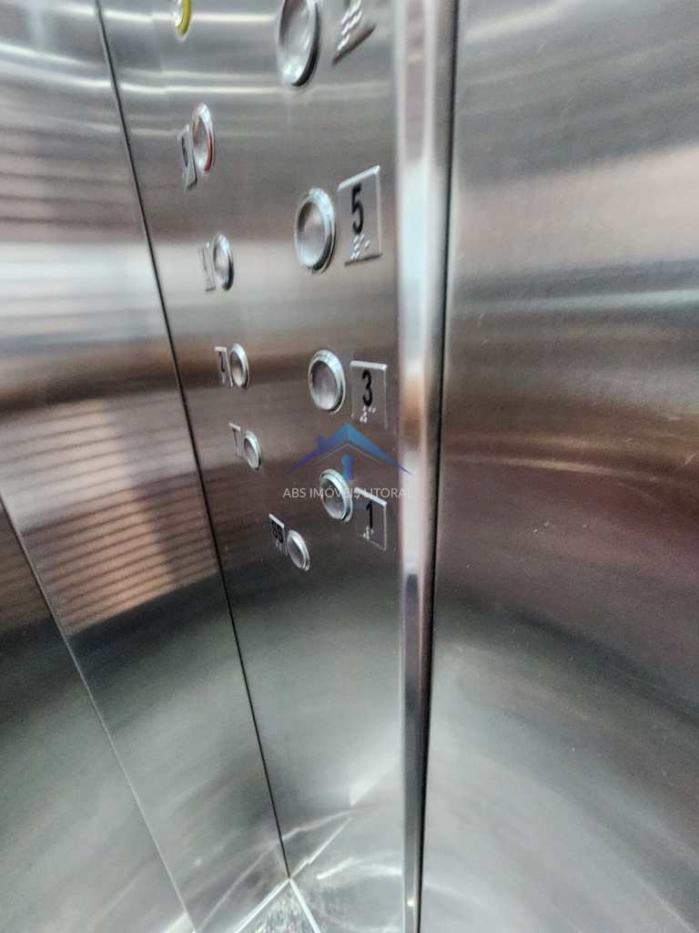 Apartamento em Praia Grande, no bairro Maracanã