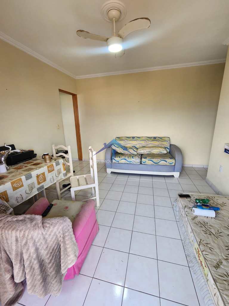 Apartamento em Praia Grande, no bairro Maracanã