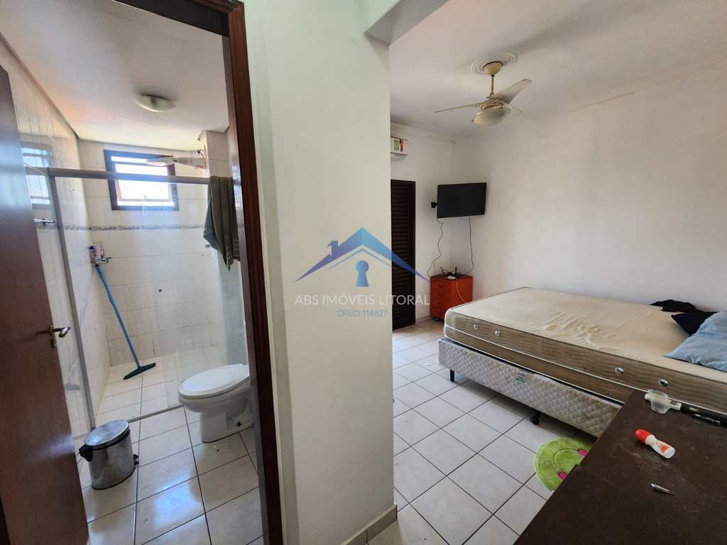 Apartamento em Praia Grande, no bairro Maracanã