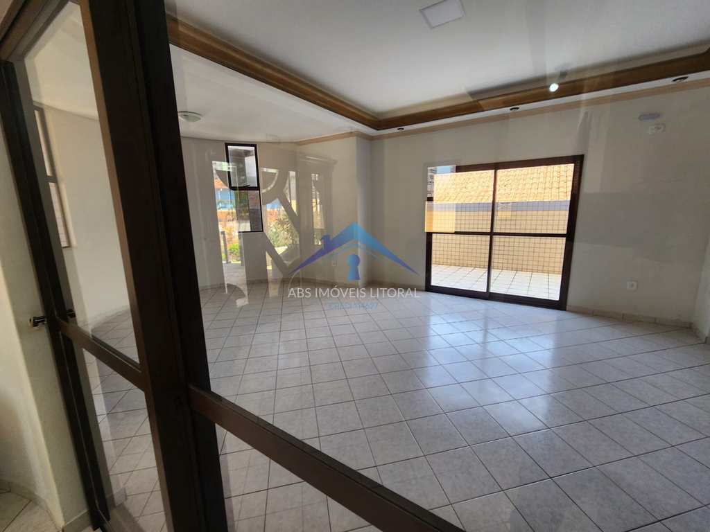Apartamento em Praia Grande, no bairro Maracanã