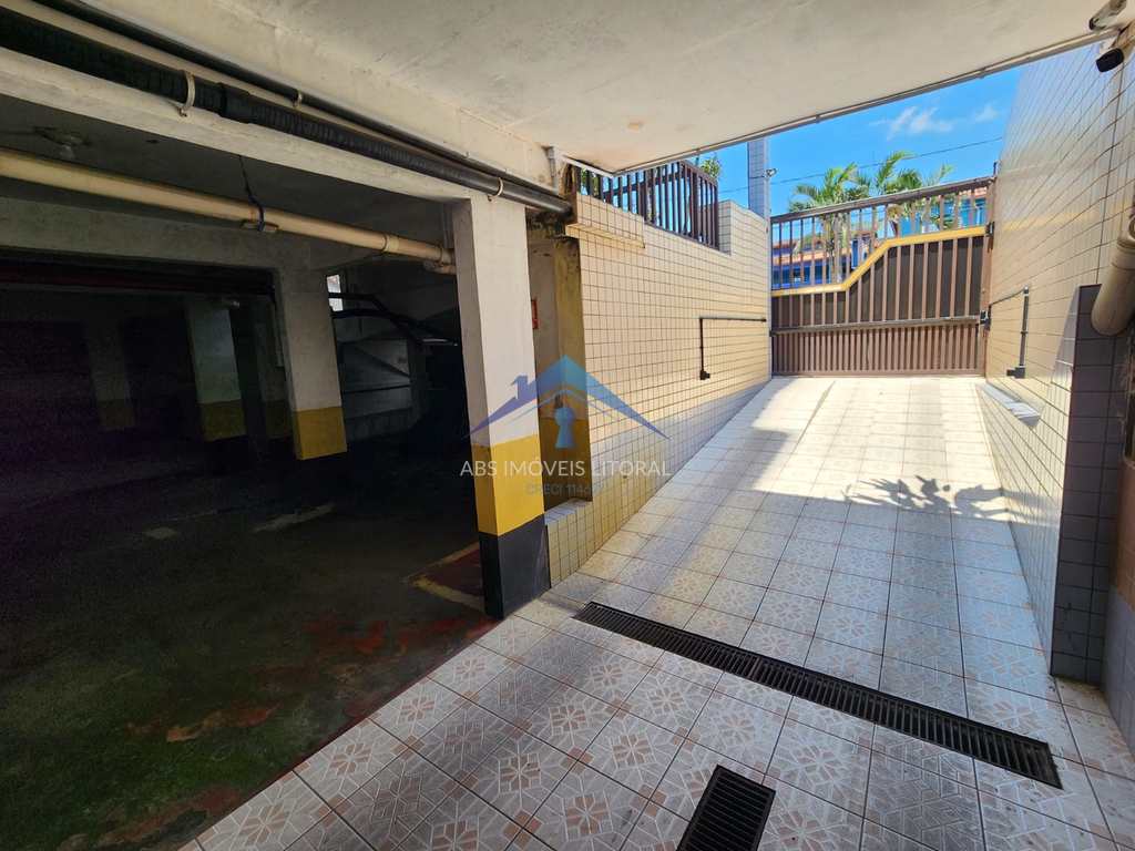 Apartamento em Praia Grande, no bairro Maracanã