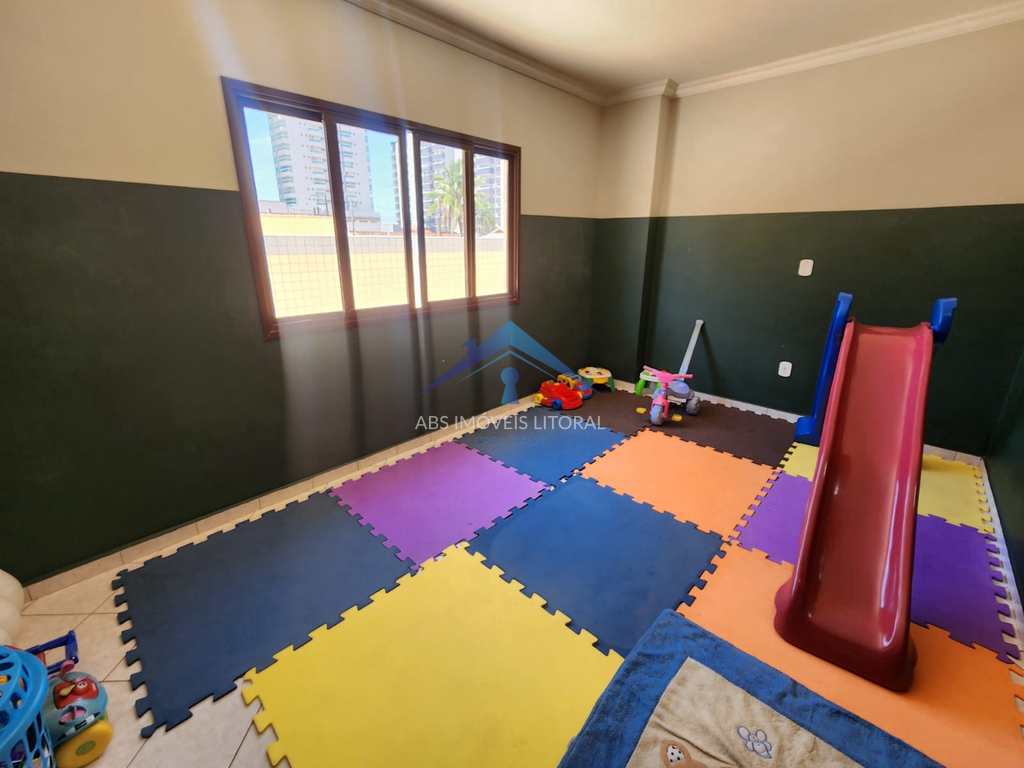Apartamento em Praia Grande, no bairro Maracanã