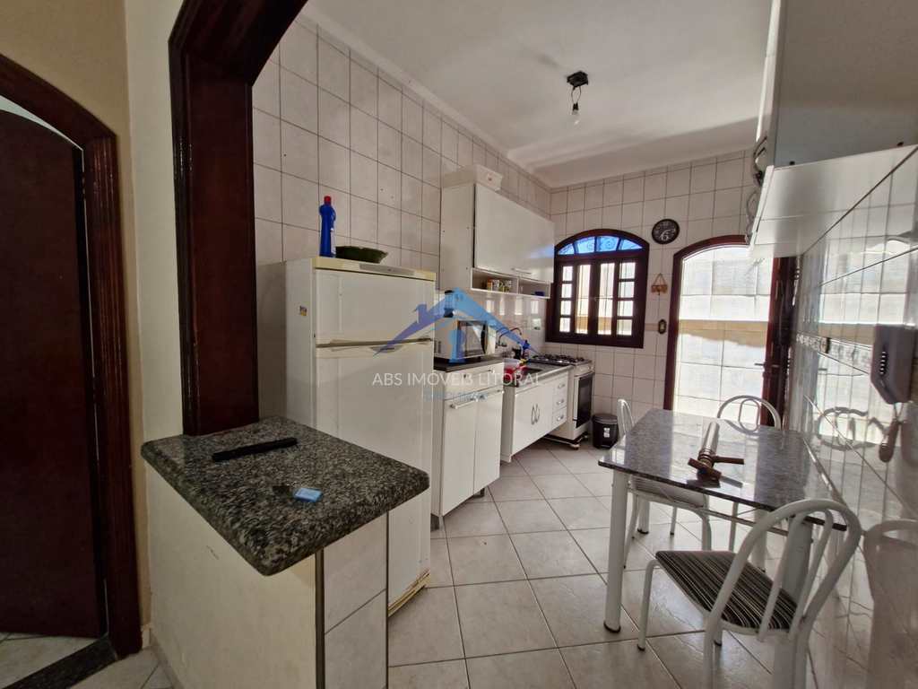Casa em Praia Grande, no bairro Real