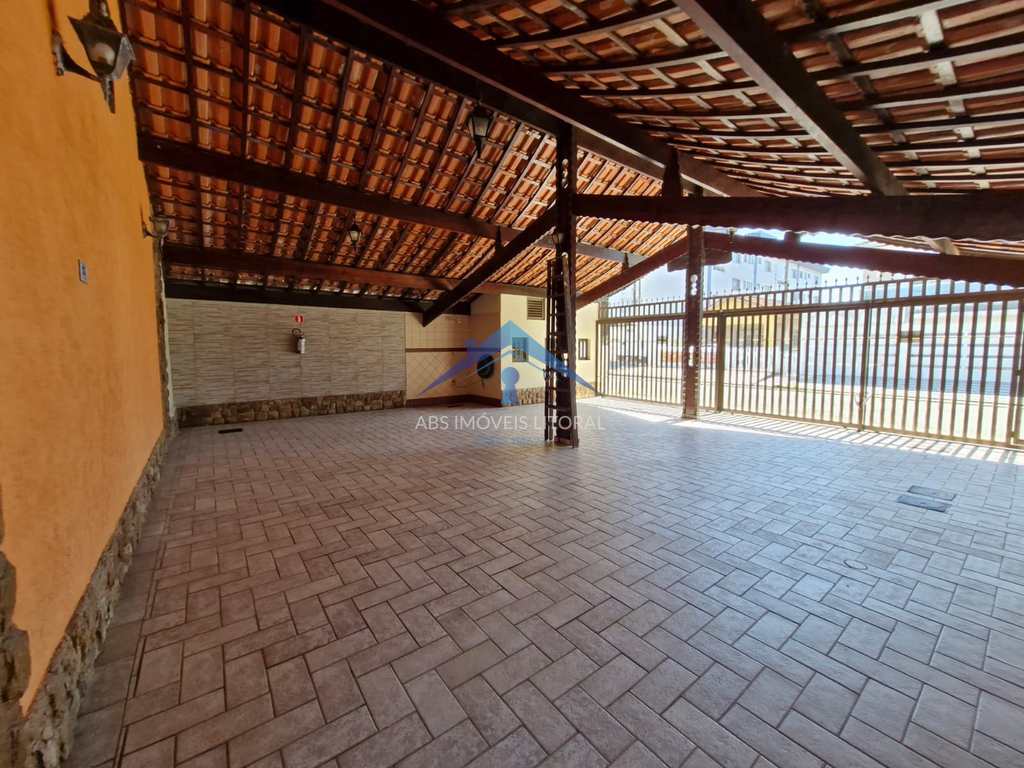 Casa em Praia Grande, no bairro Real