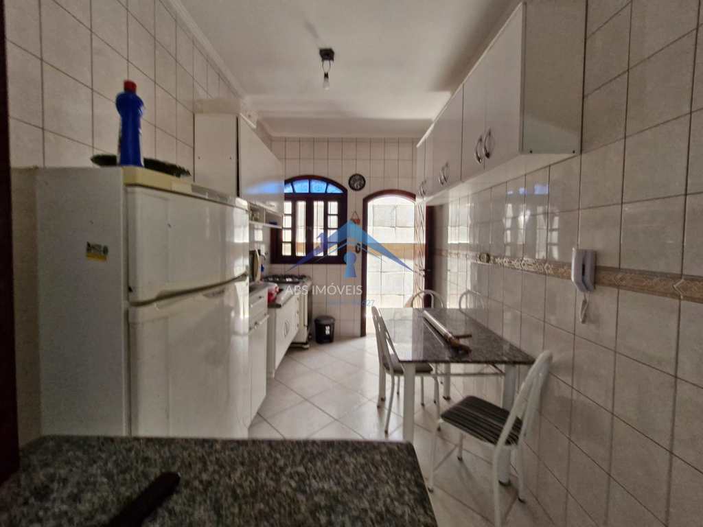 Casa em Praia Grande, no bairro Real