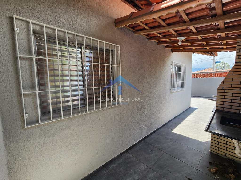 Casa em Praia Grande, no bairro Maracanã