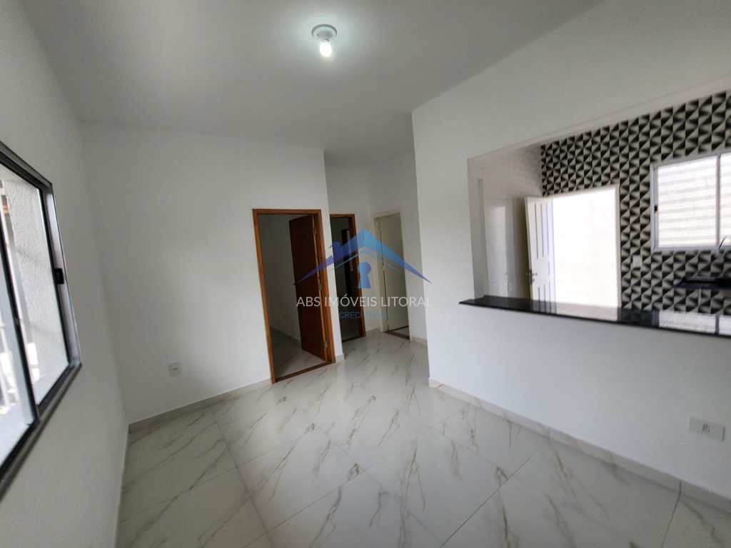 Casa em Praia Grande, no bairro Maracanã