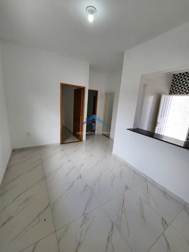 Casa em Praia Grande, no bairro Maracanã