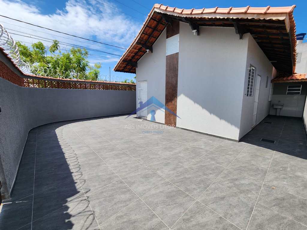 Casa em Praia Grande, no bairro Maracanã