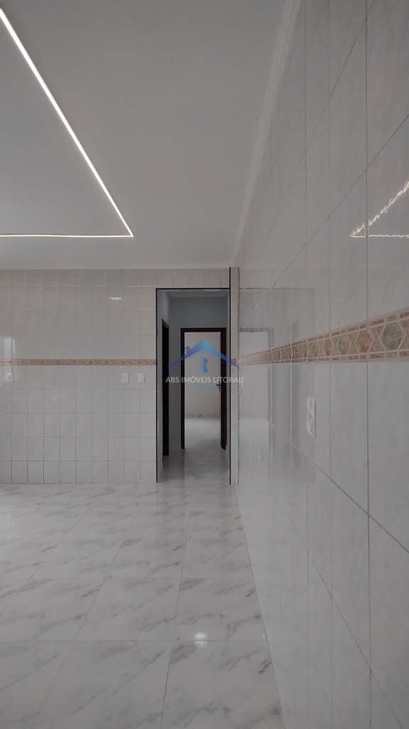 Apartamento em Praia Grande, no bairro Maracanã