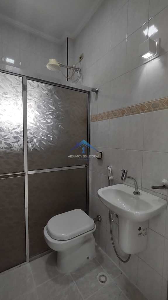 Apartamento em Praia Grande, no bairro Maracanã
