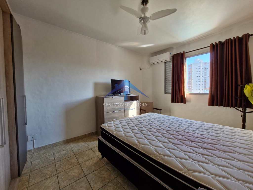 Apartamento em Praia Grande, no bairro Caiçara