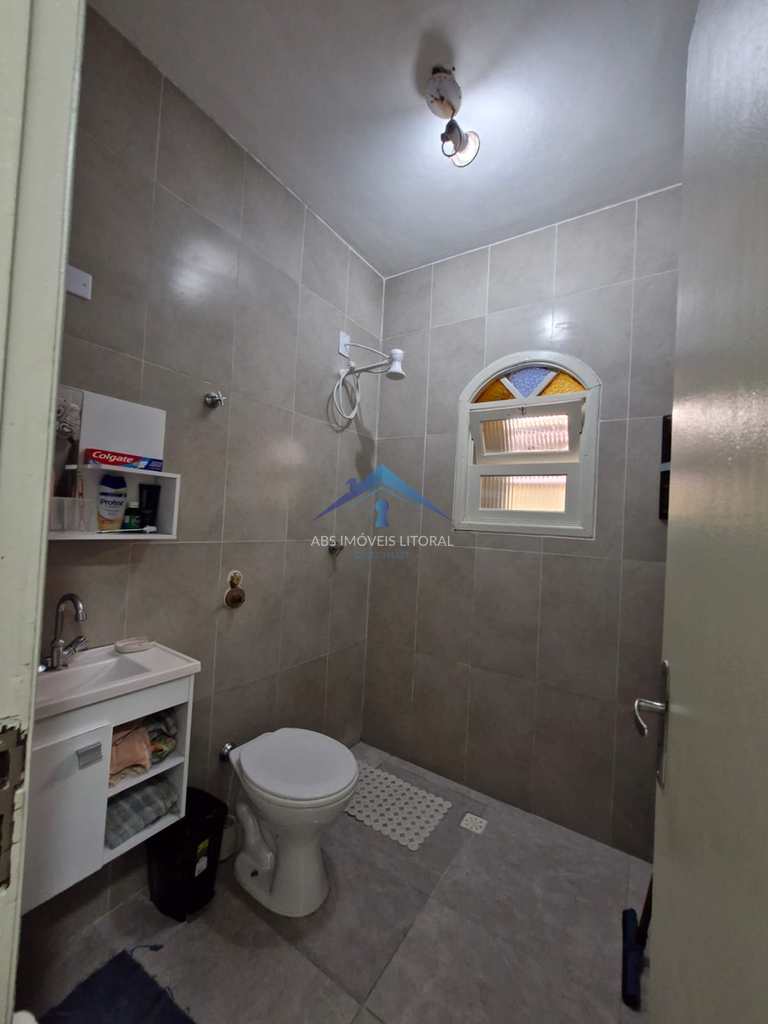 Casa em Praia Grande, no bairro Caiçara