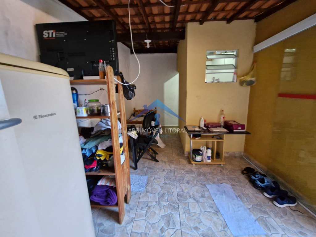 Casa em Praia Grande, no bairro Caiçara