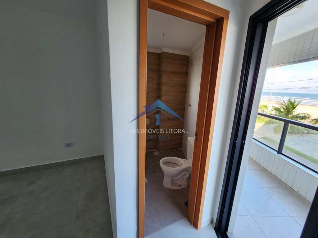 Apartamento em Praia Grande, no bairro Maracanã