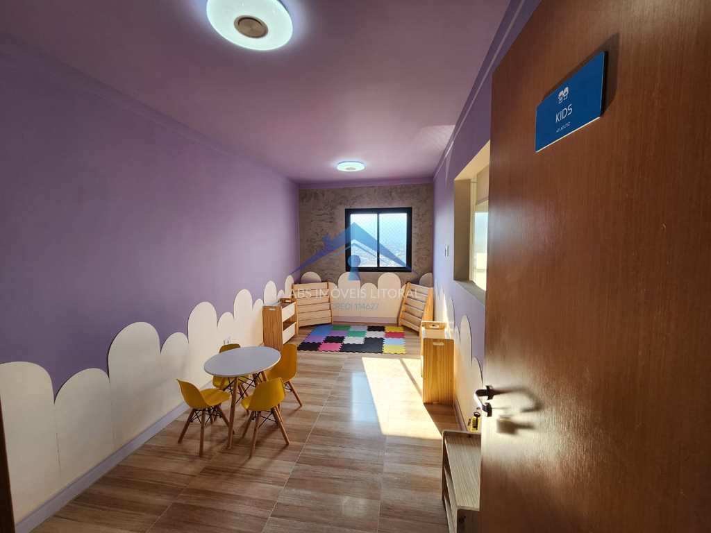 Apartamento em Praia Grande, no bairro Maracanã