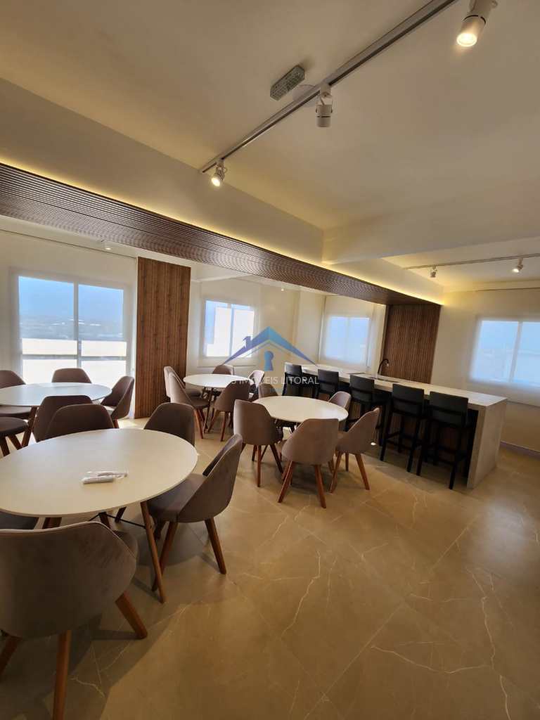 Apartamento em Praia Grande, no bairro Maracanã