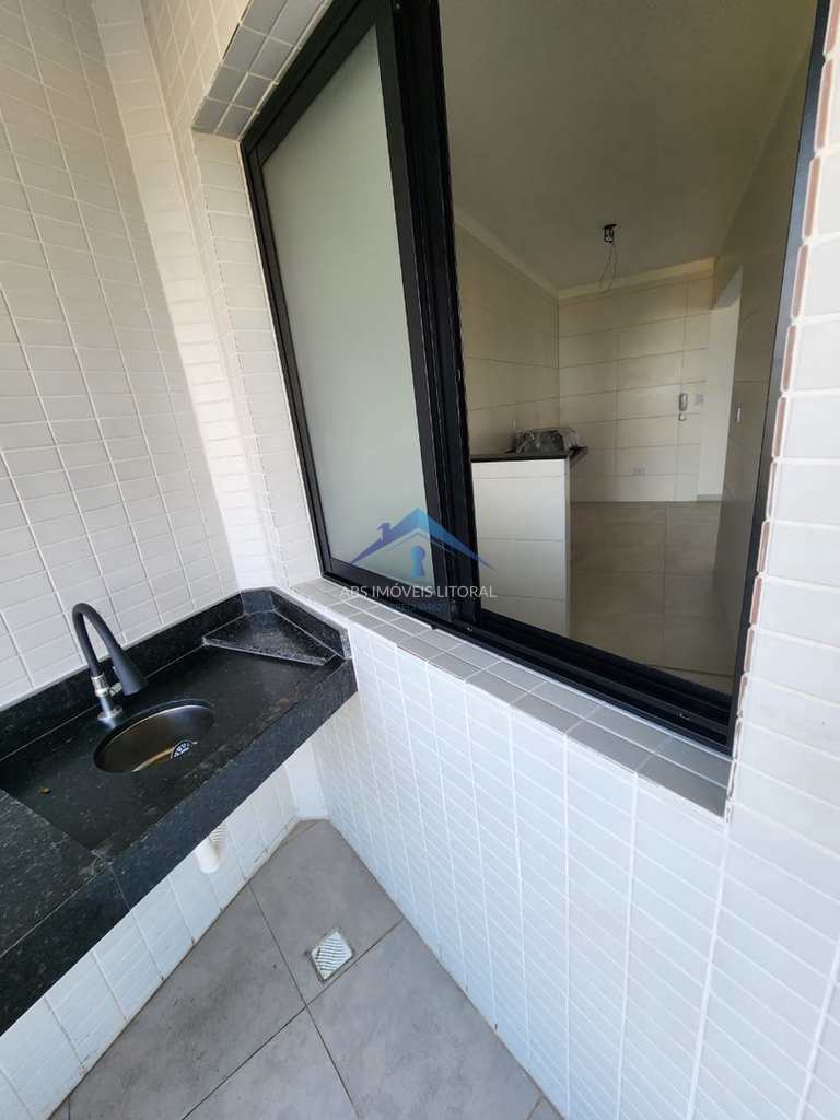 Apartamento em Praia Grande, no bairro Maracanã