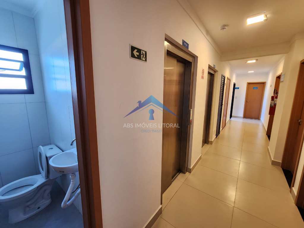 Apartamento em Praia Grande, no bairro Maracanã