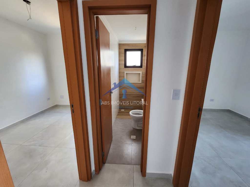Apartamento em Praia Grande, no bairro Maracanã