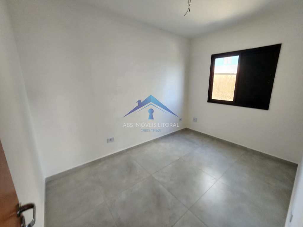Apartamento em Praia Grande, no bairro Maracanã