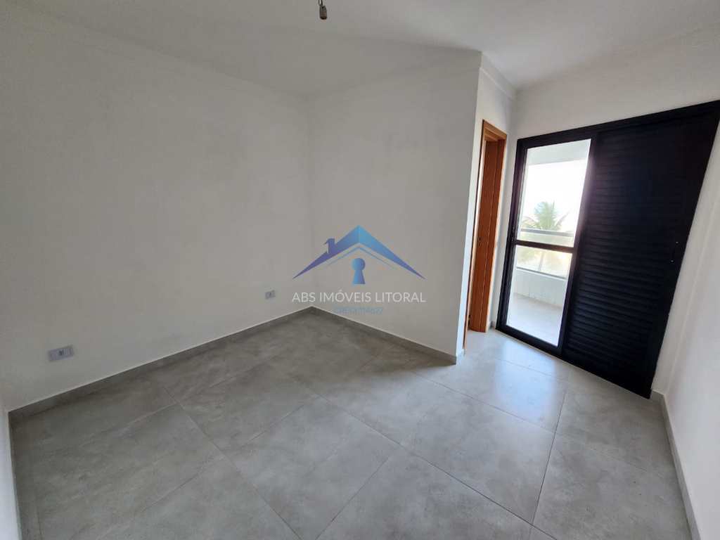Apartamento em Praia Grande, no bairro Maracanã