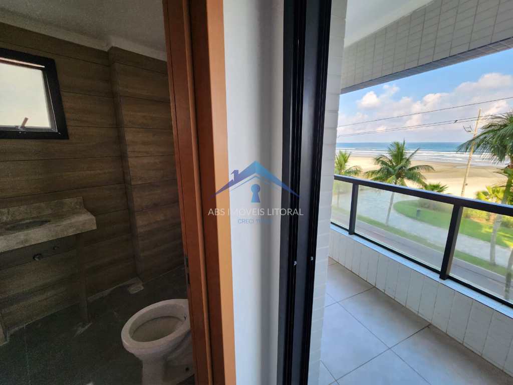 Apartamento em Praia Grande, no bairro Maracanã