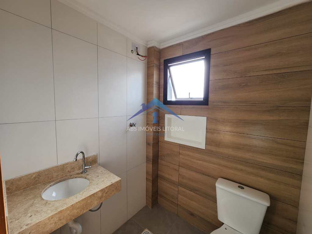 Apartamento em Praia Grande, no bairro Maracanã
