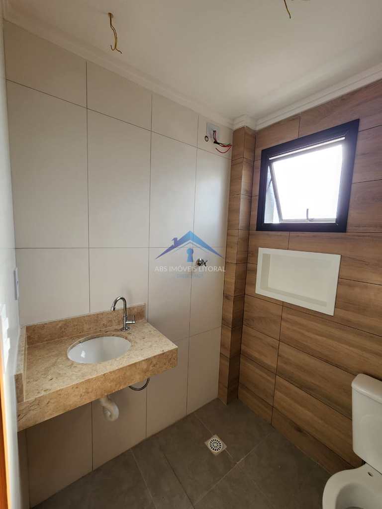 Apartamento em Praia Grande, no bairro Maracanã