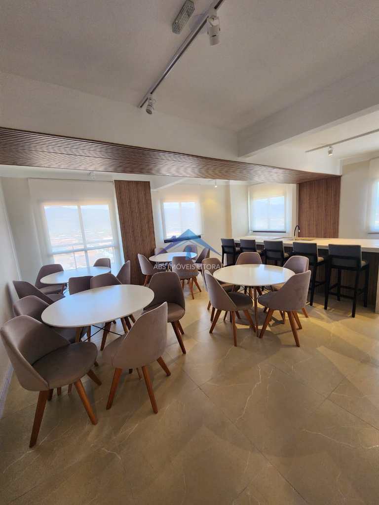 Apartamento em Praia Grande, no bairro Balneário Maracanã