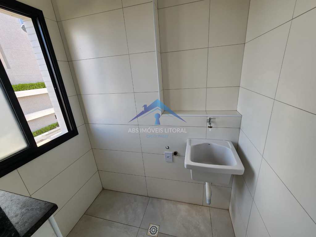Apartamento em Praia Grande, no bairro Maracanã