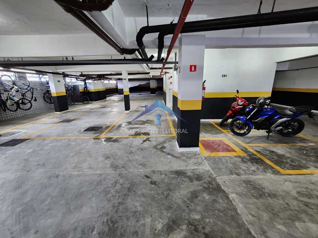 Apartamento em Praia Grande, no bairro Maracanã