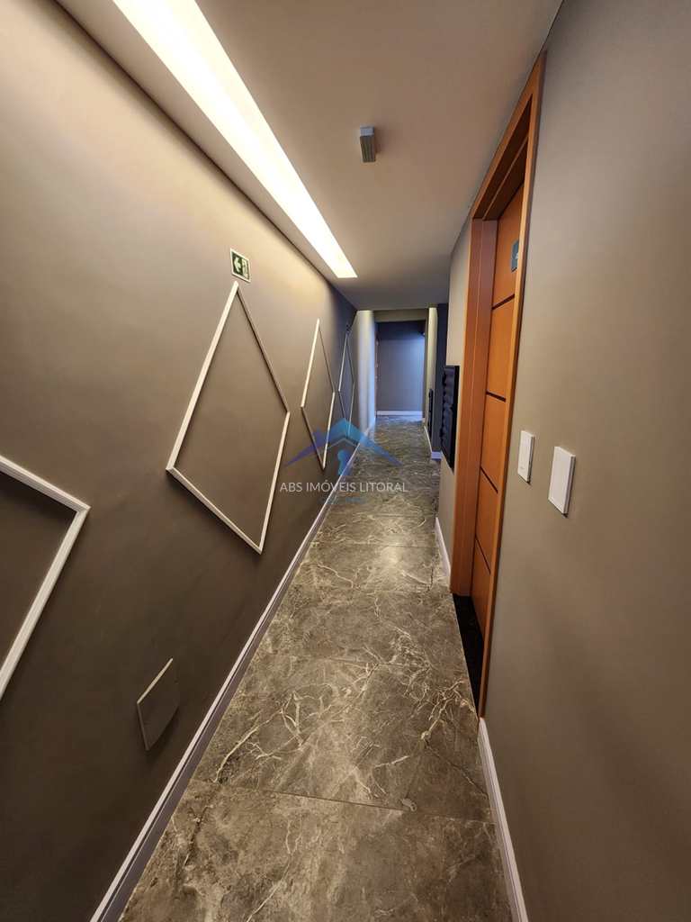 Apartamento em Praia Grande, no bairro Maracanã