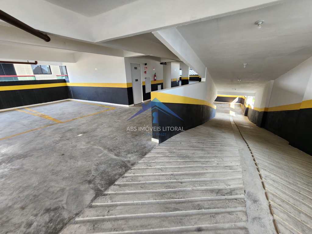Apartamento em Praia Grande, no bairro Maracanã