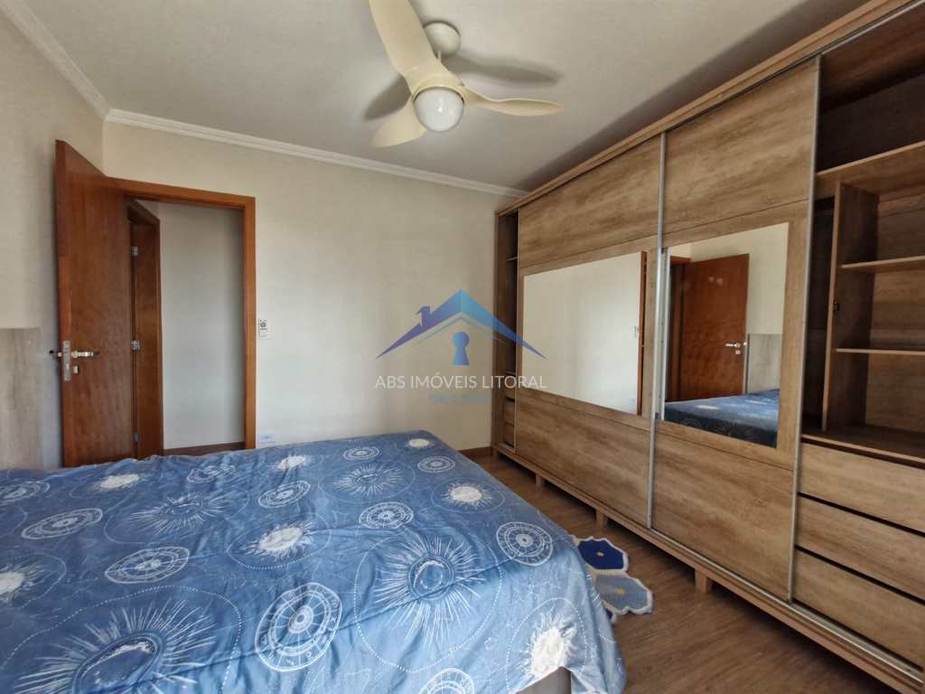 Apartamento em Praia Grande, no bairro Caiçara
