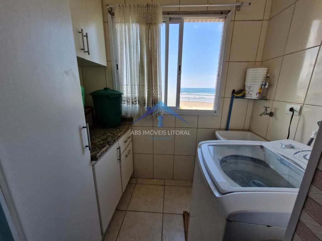 Apartamento em Praia Grande, no bairro Caiçara