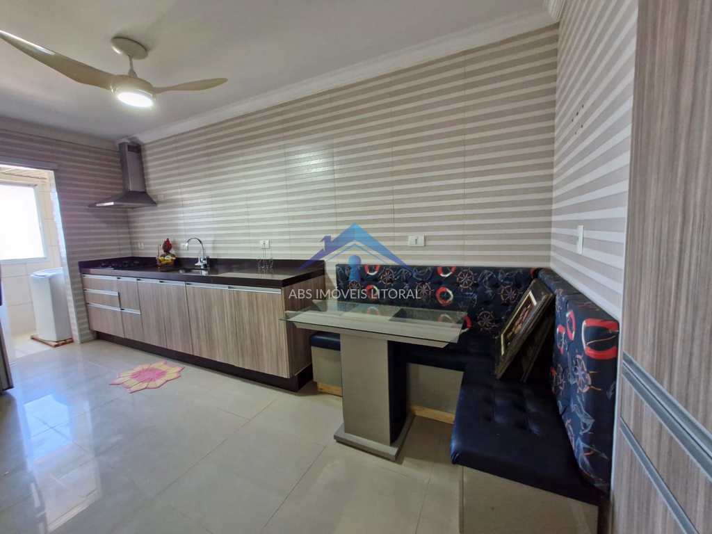 Apartamento em Praia Grande, no bairro Caiçara