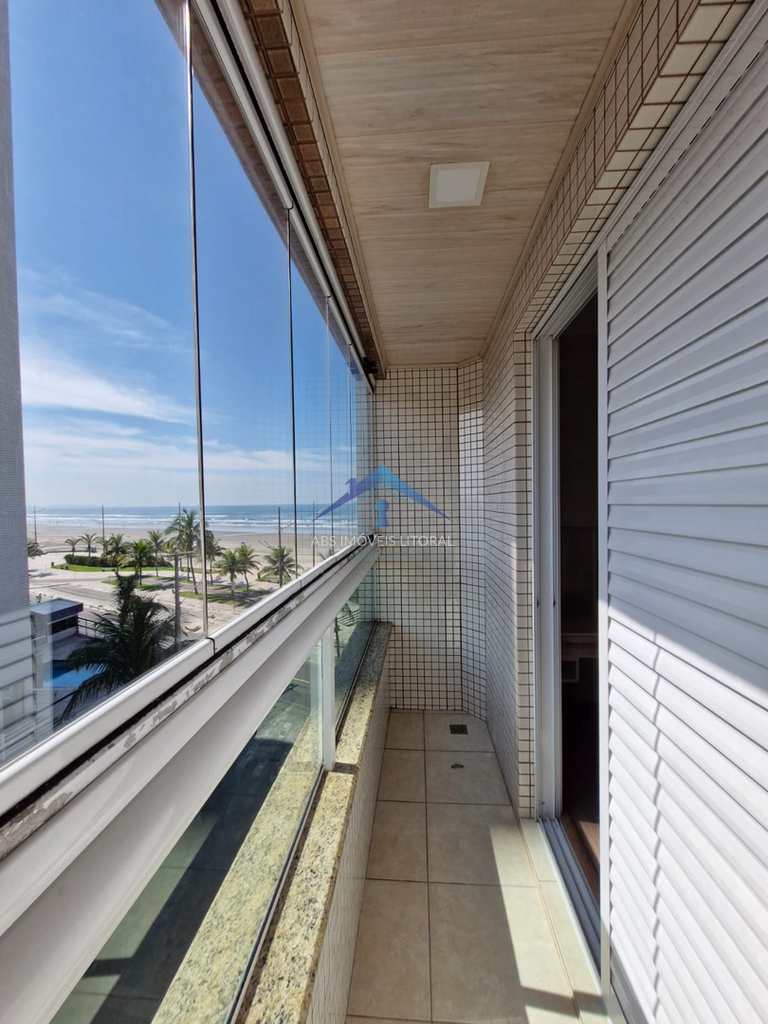 Apartamento em Praia Grande, no bairro Caiçara