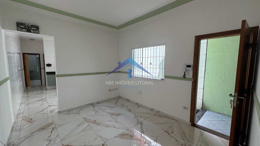 Casa em Praia Grande, no bairro Maracanã