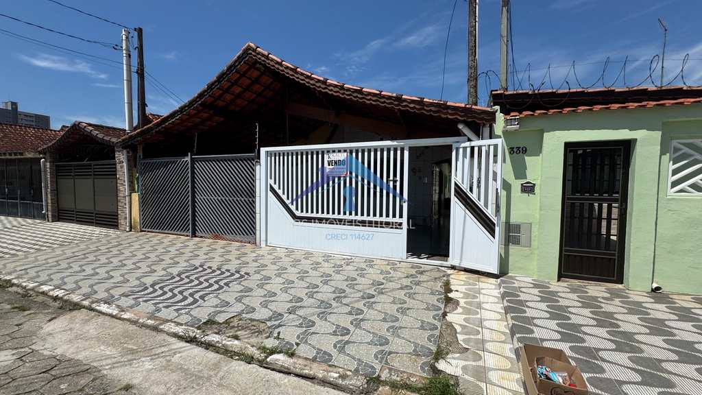 Casa em Praia Grande, no bairro Maracanã