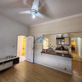 Casa em Praia Grande, bairro Jardim Imperador